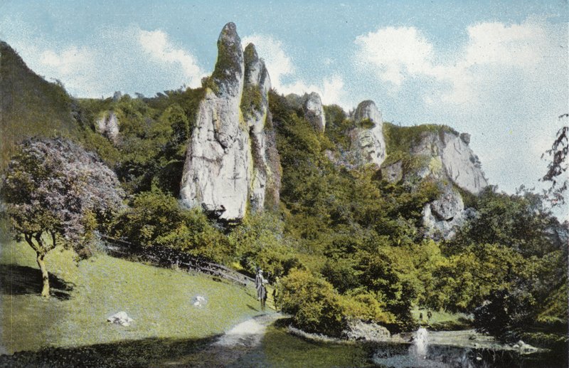 Dovedale, Pickering Tors af English Photographer
