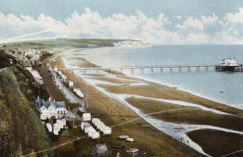 Esplanade, Sandown og Culver Cliff af English Photographer