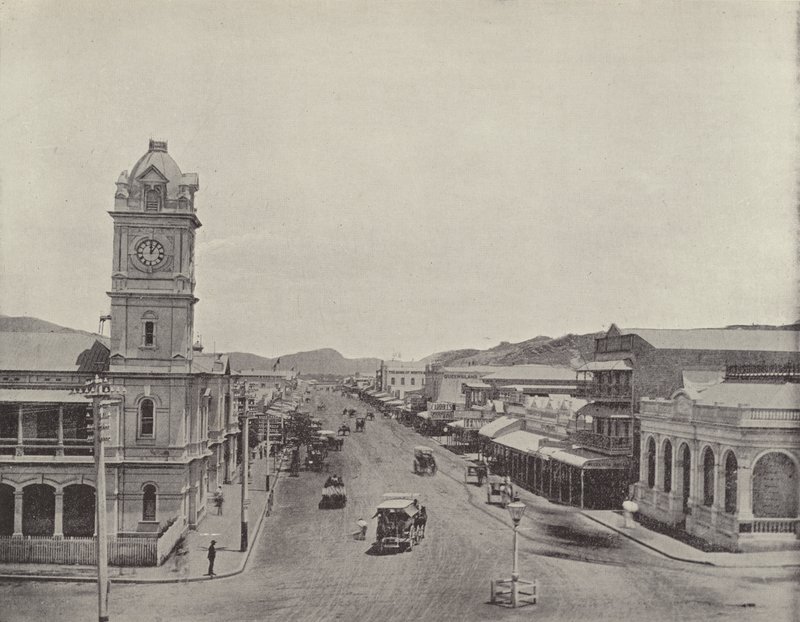 Flinders Street, Townsville, Queensland af English Photographer