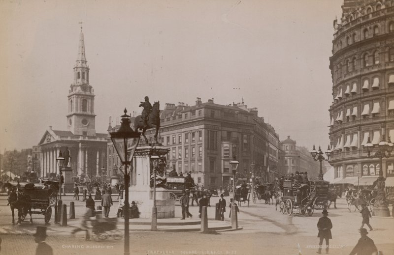 Generelt billede af Charing Cross af English Photographer