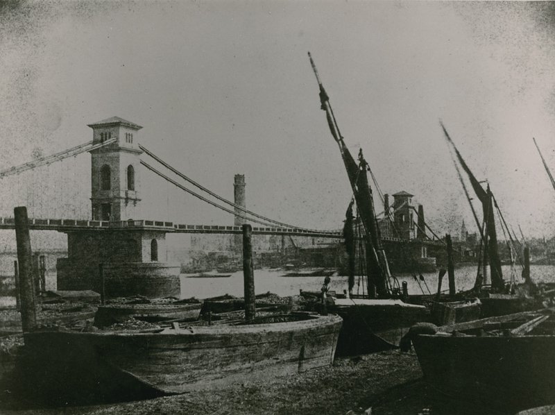 Generel udsigt over Hungerford Bridge af English Photographer