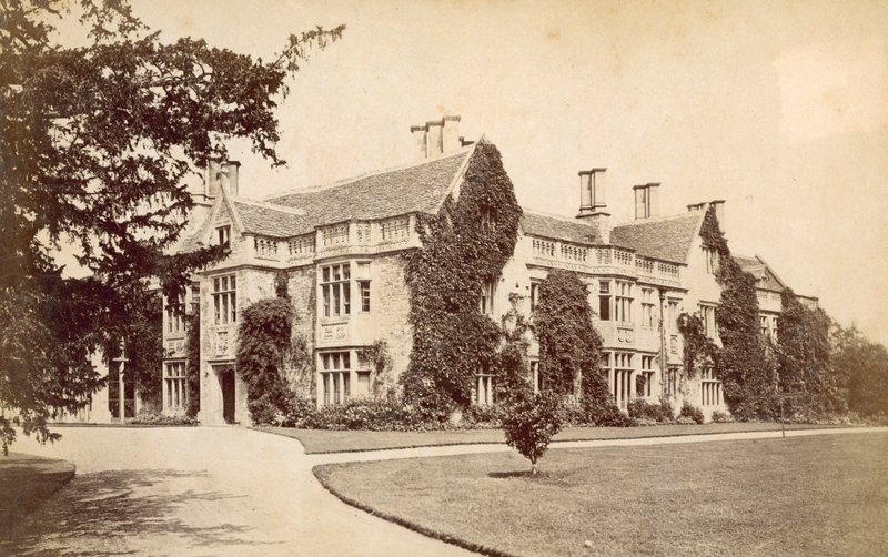Hannington Hall, Wilts (s/h-billede) af English Photographer