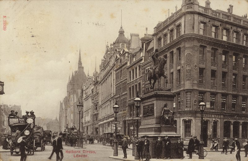 Holborn Circus, London af English Photographer