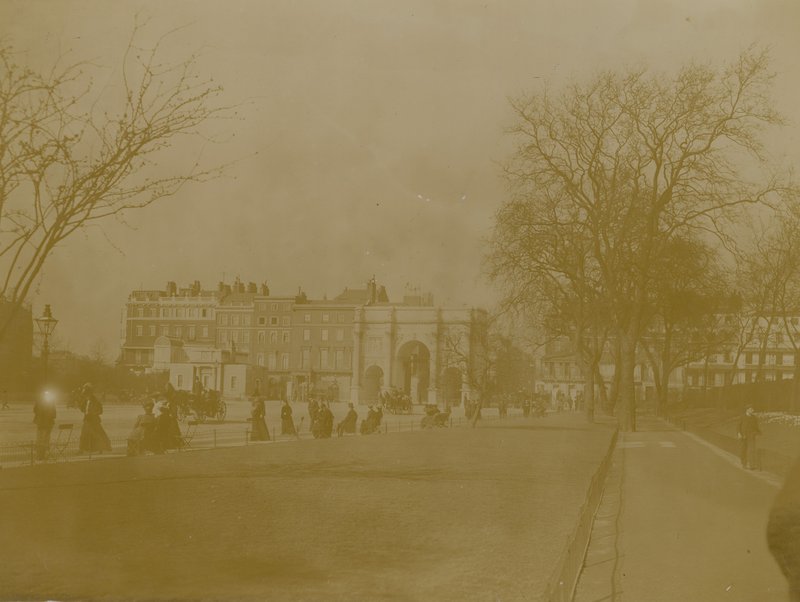Marble Arch, Hyde Park, London af English Photographer