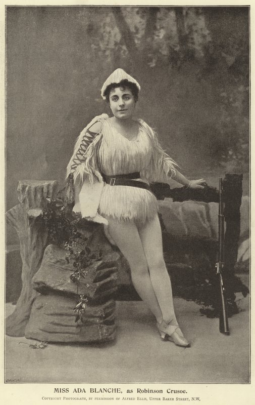 Miss Ada Blanche, som Robinson Crusoe af English Photographer