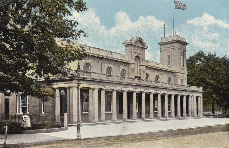 Royal Pump Rooms, Leamington af English Photographer