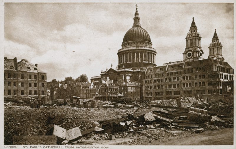 St Pauls Cathedral, London, fra Paternoster Row af English Photographer