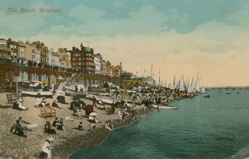 Stranden, Brighton. Postkort sendt i 1913. af English Photographer