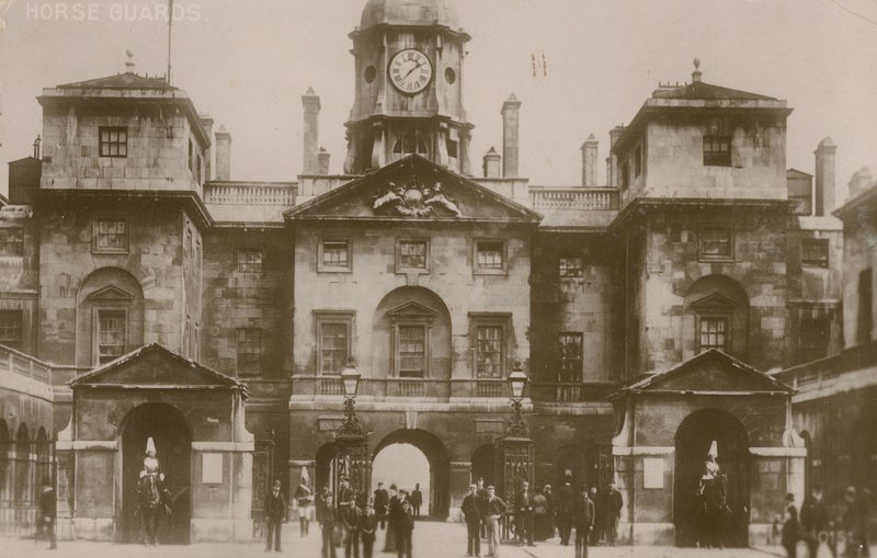 Horse Guards, London af English Photographer