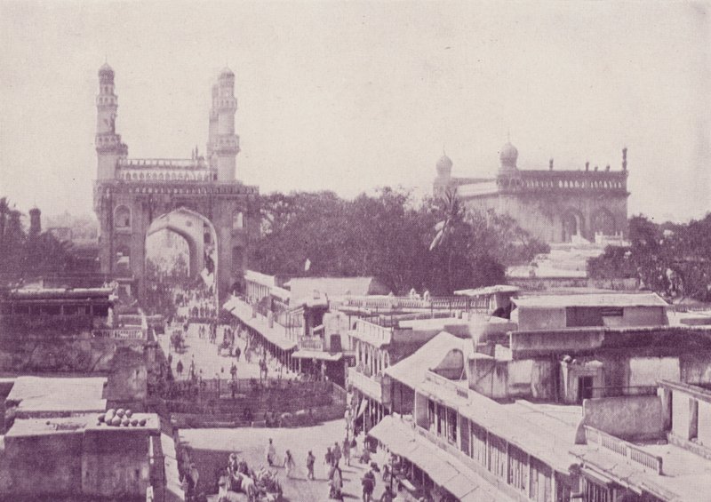 The Principal Street, Hyderabad af English Photographer