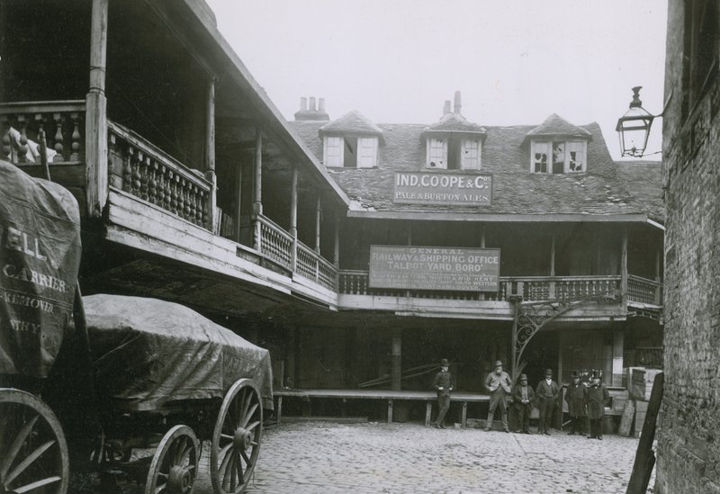 The Tabard Inn, Southwark af English Photographer
