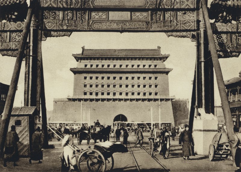 Kina, Peking, byport (s/h-foto) af European Photographer