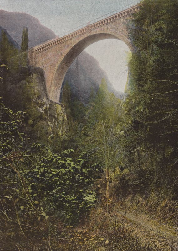 Saint-Sauveur, Napoleon Bridge af European Photographer