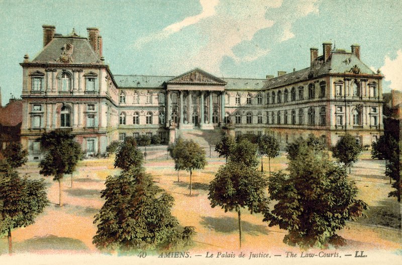 Amiens, Retfærdighedspaladset af French Photographer