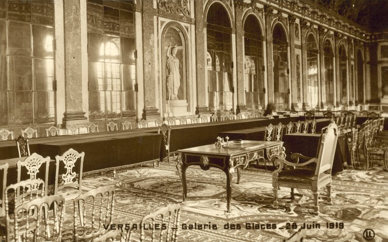 Versailles, Sal of Mirrors, 28. juni 1919 af French Photographer