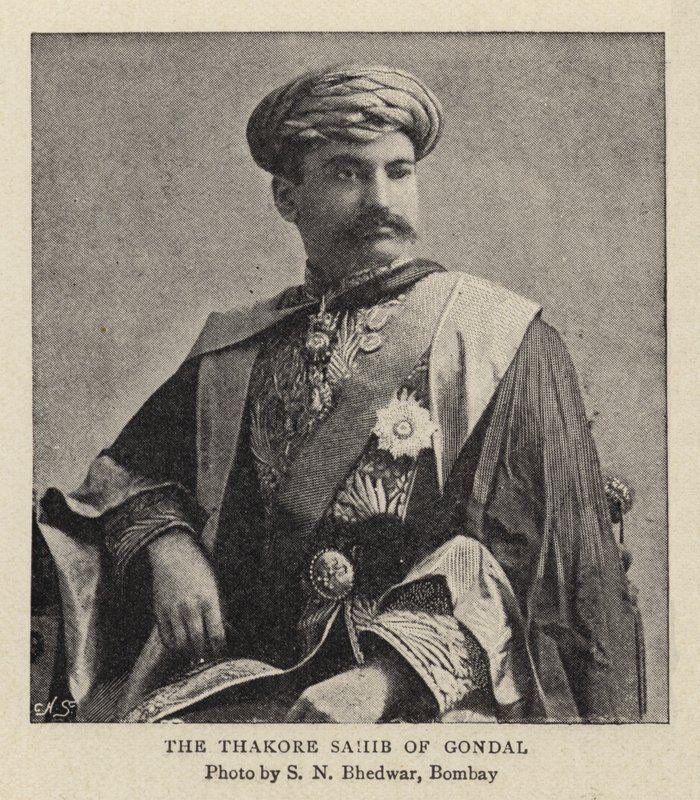 Thakore Sahib fra Gondal (Angerwing) af Indian School