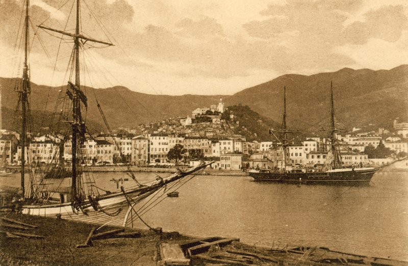 San Remo, The Port (s/h foto) af Italian Photographer