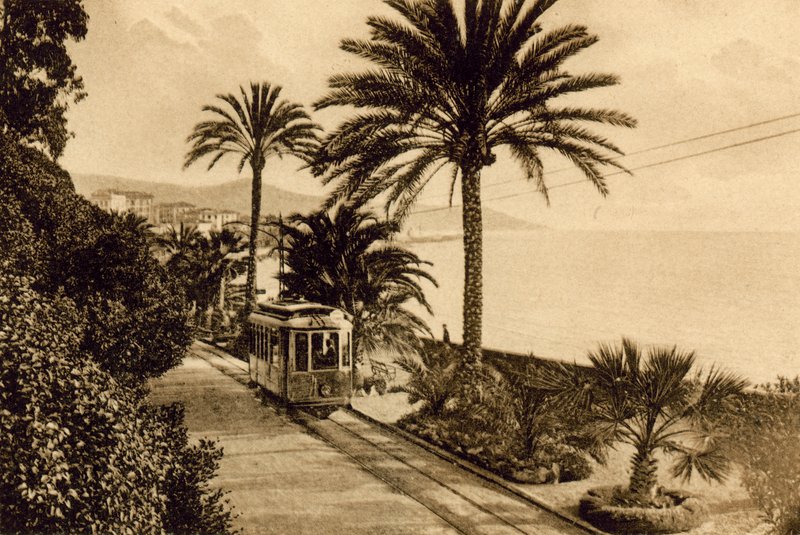 Sanremo, The Promenade (s/h foto) af Italian Photographer