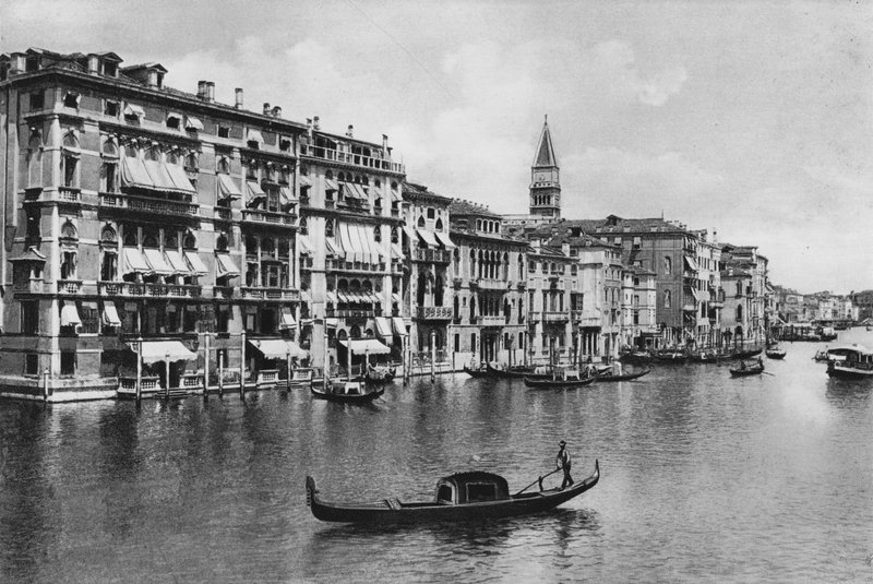 Venedig, Canal Grande og hoteller (s/h-billede) af Italian Photographer