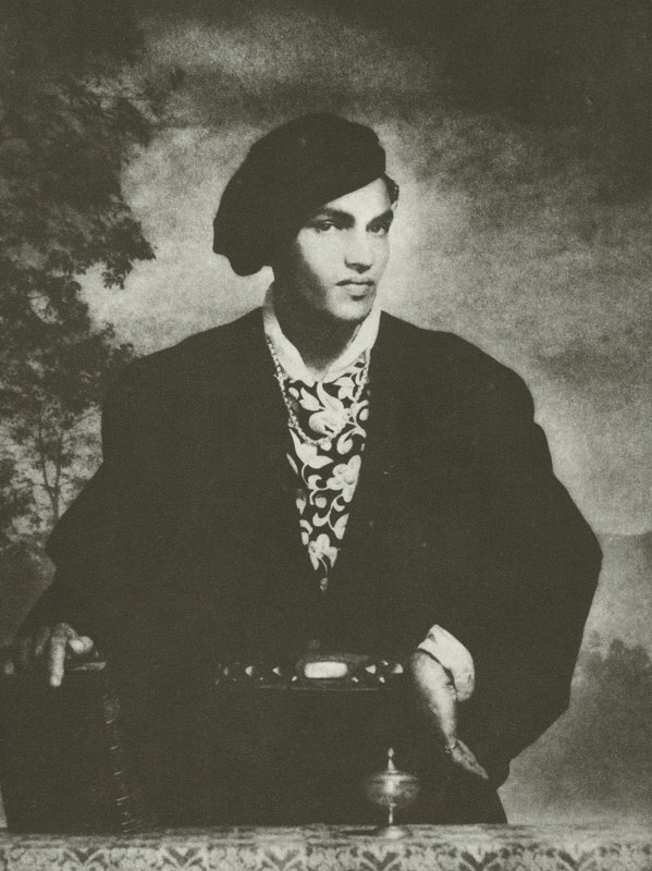 Adlyd mod Titian (s/h-billede) af Lionel Wendt