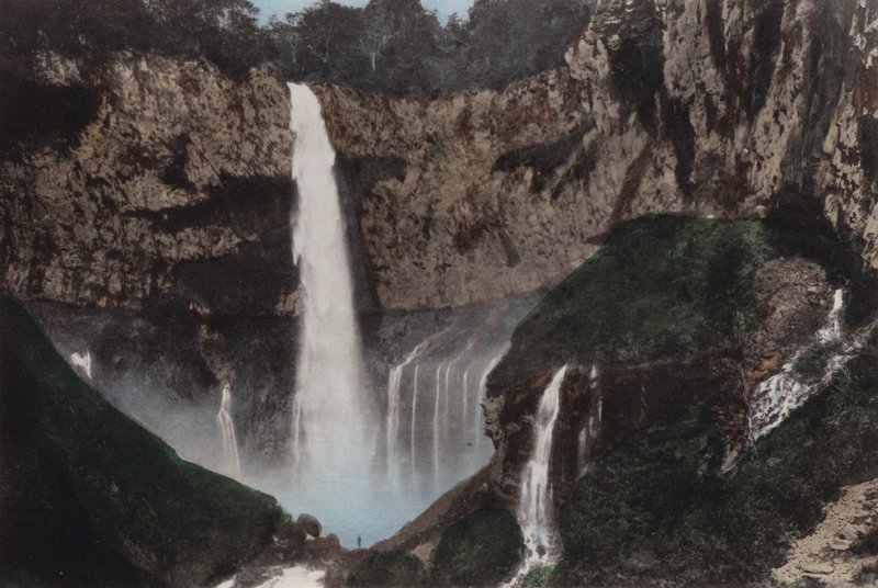 Japan, ca. 1912: Kegon Fall, Nikko (foto) af Photographer Japanese