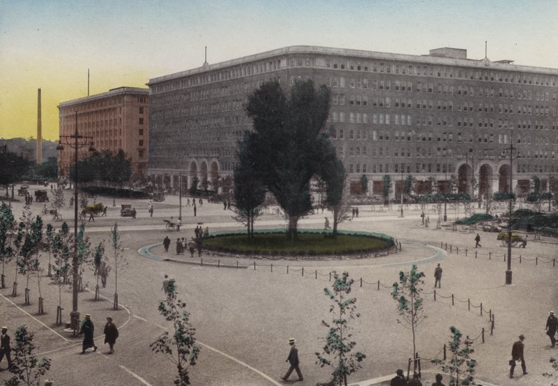 Japan, omkring 1912: Marunouchi Building, Tokyo (foto) af Photographer Japanese
