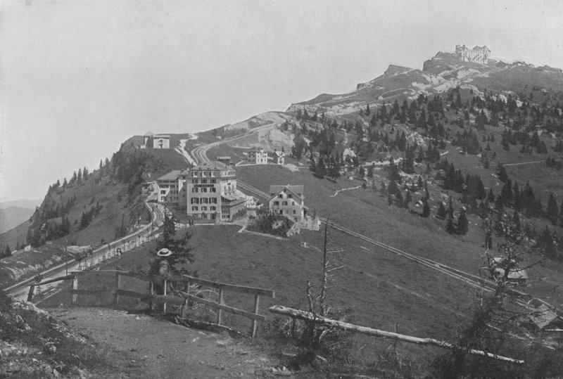 Righi-Staffel og Righi-Kulm (s/h-billede) af Swiss Photographer